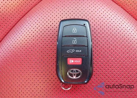 2024 Toyota Highlander Xse z USA, uszkodzony, nr VIN 5TDKDRBH9RS570593